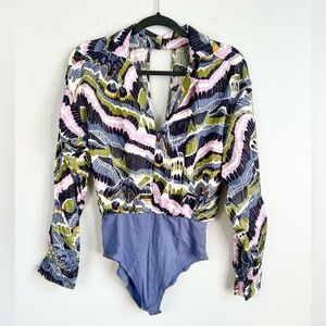 NWT! Anthropologie Size 2 • Long Sleeve Boho Body Suit.
